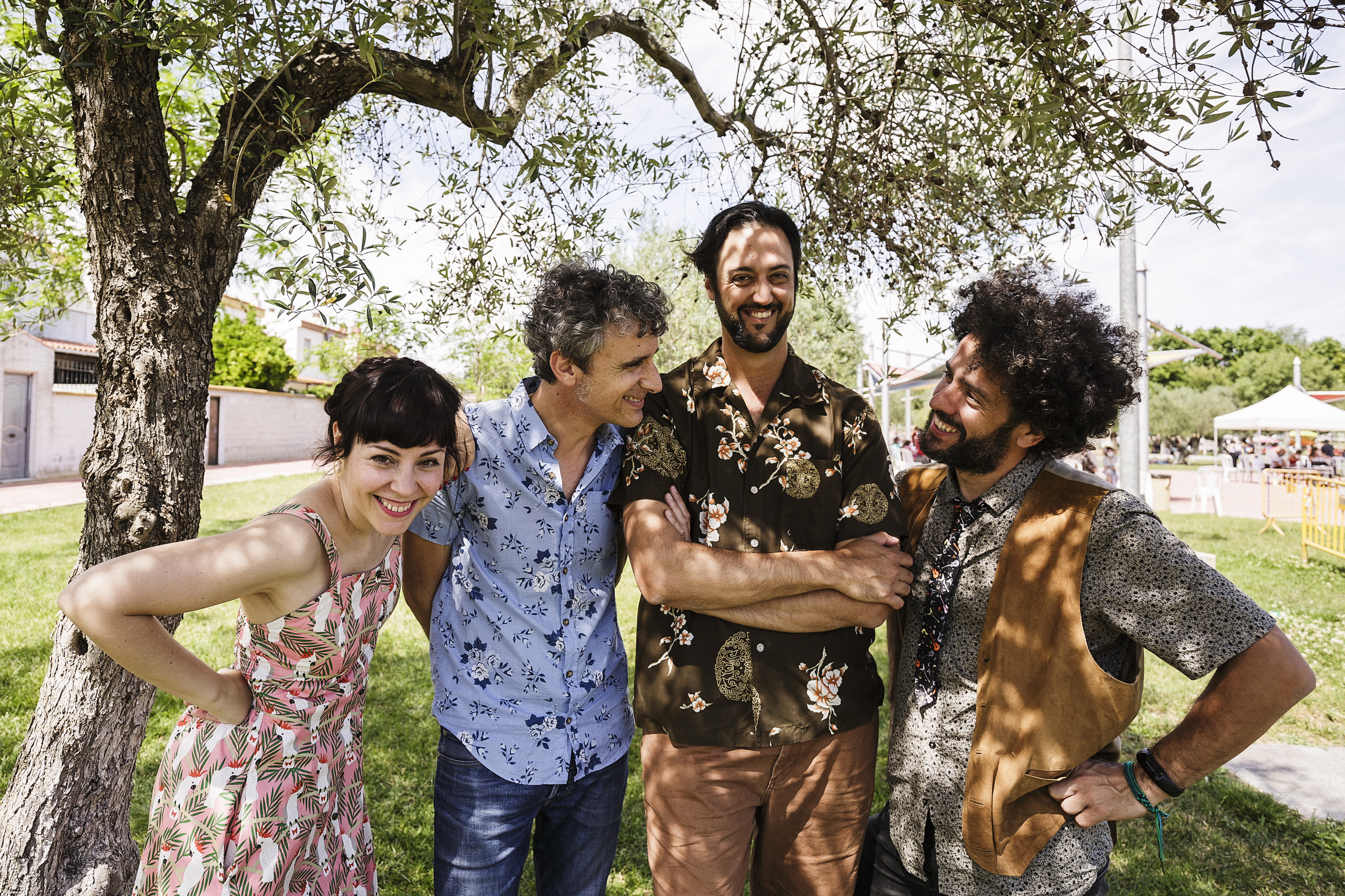 SWINGTÊTE & PAULA PADILLA – BADOLATOSA